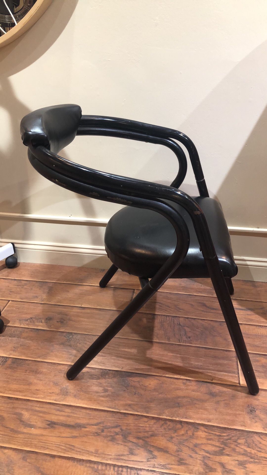 Black Guest Chair