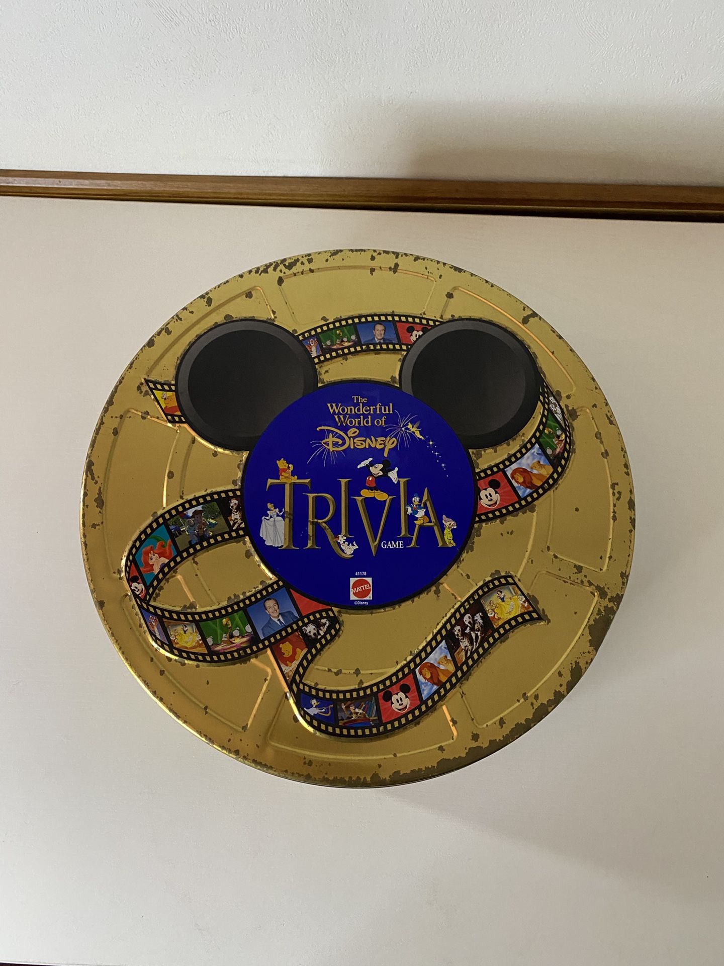 The Wonderful World Of Disney Trivia Game 1997 Round Metal Tin