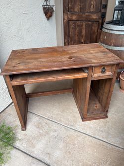 Free desk