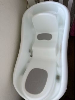 First Years baby tub