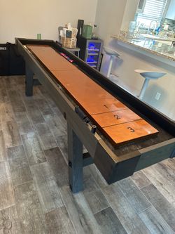 9ft Wooden Shuffle Board Table 