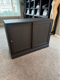 Havsta TV Stand! Dark wood! Heavy!