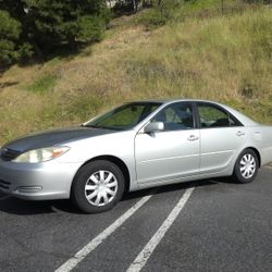 2004 Toyota Camry