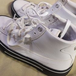 Puma Women's Size 8