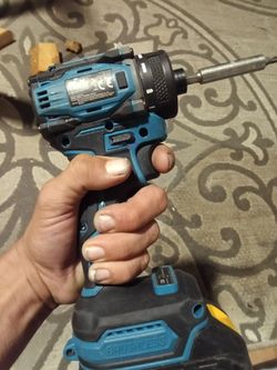 Brushless Cordless Drill with Battery