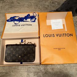 Louis Vuitton Shoulder Bag
