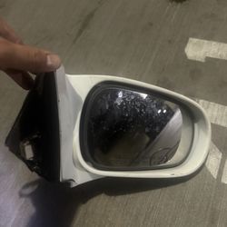 96-2000 Honda civic mirror