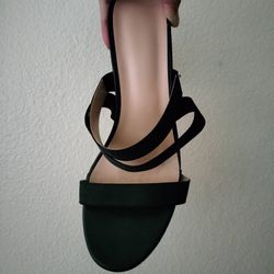 Heels $3 New ( Bundle Deals Also)