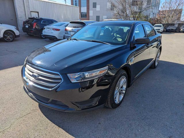 2016 Ford Taurus