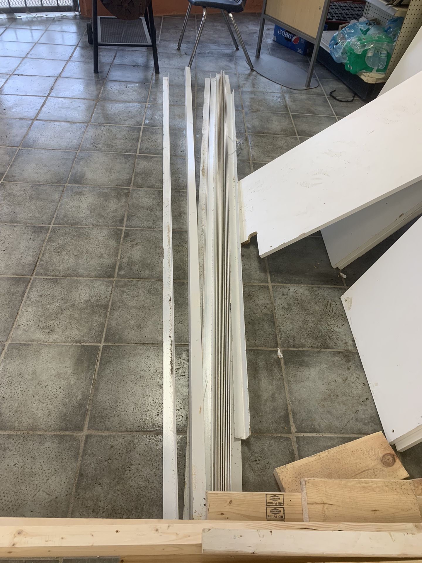 Edge Metal 1 1/2 By 1 1/2 10 “ Long