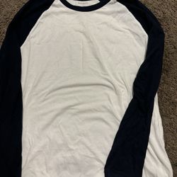 Mens Medium Baseball Tee 