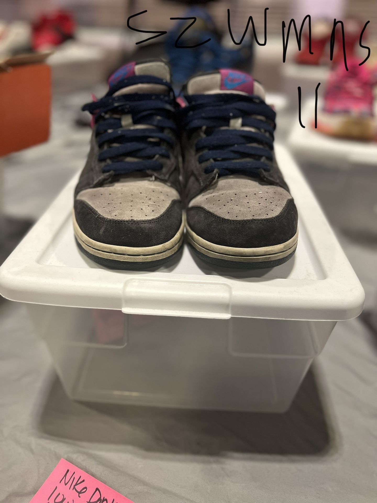 nike dunk low wmns size 11 - 40$