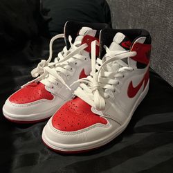 Retro Jordan 1s. Heritage 