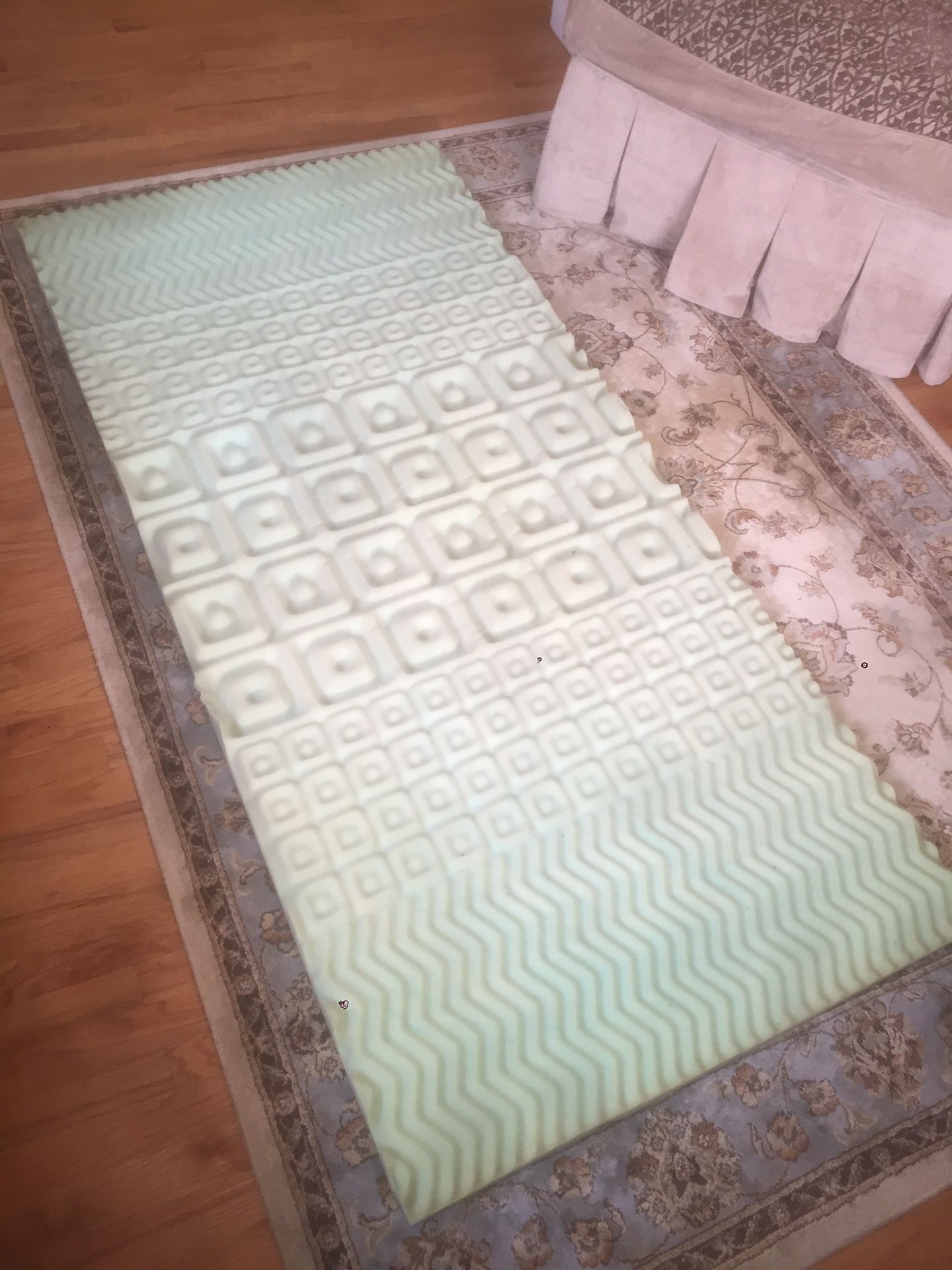 Twin bed foam cover