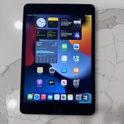 Apple iPad Mini 4 128GB WiFi MK9N2LL/A Space Gray A1538 Grade (B) - protective case included!