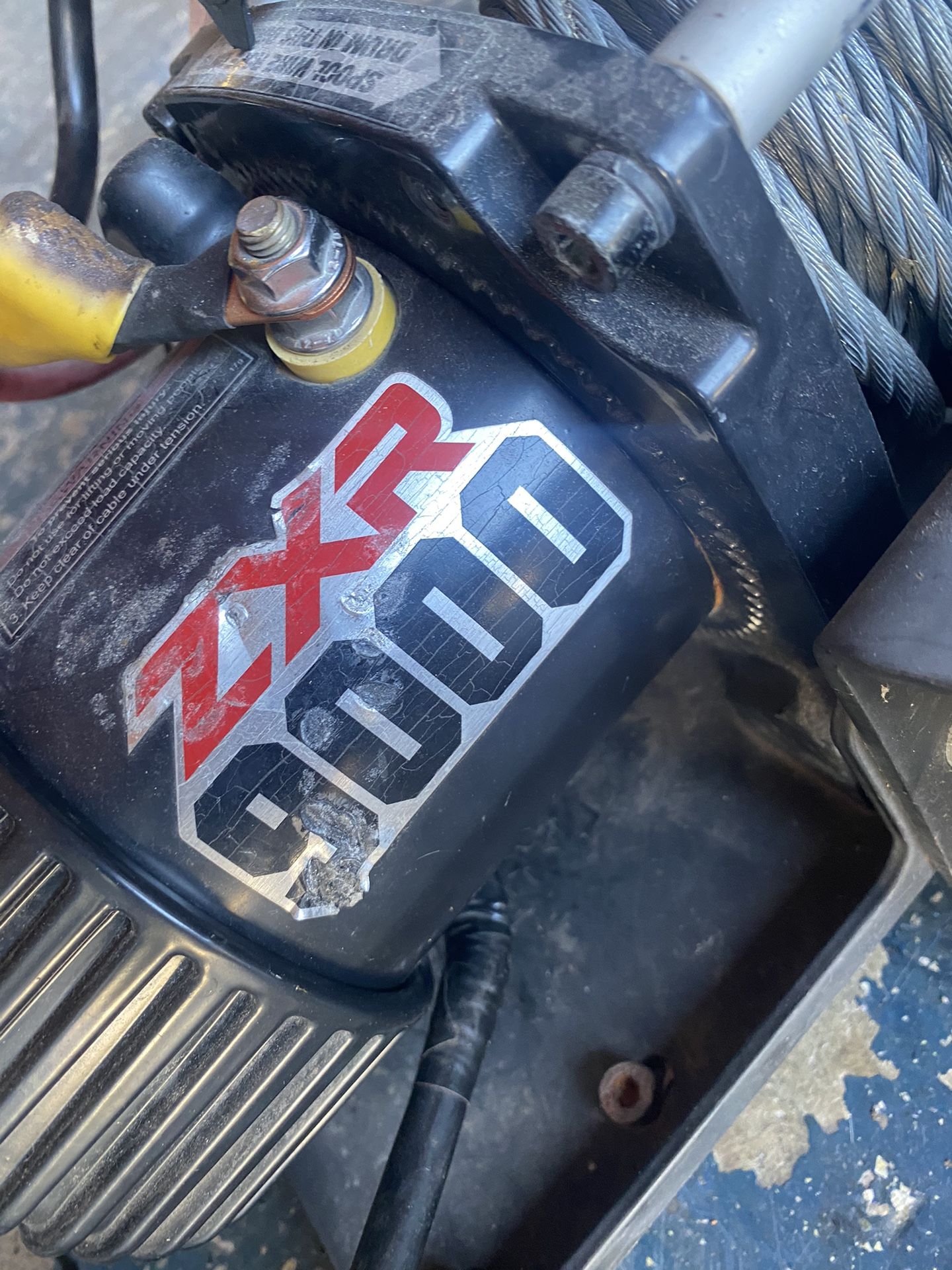 BADLANDS 9000 Lb Winch for Sale in San Antonio, TX OfferUp