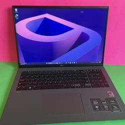 LG Gram 17” (2022) i7 12th Generation 16GB 512GB super light powerful Premium laptop (Evo certified)