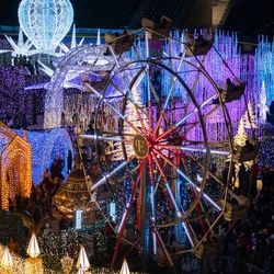 Enchant tickets (2 adult+1child+parking) For 12/5 @5:30 