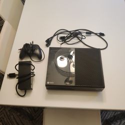 Xbox One console 500 GB