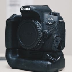 Canon EOS 77D