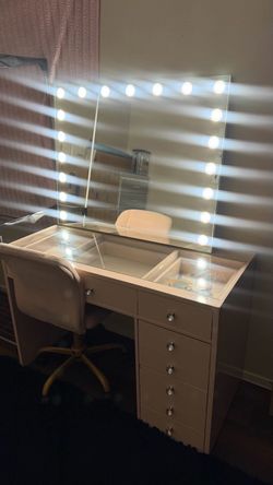 Vanity & mirror