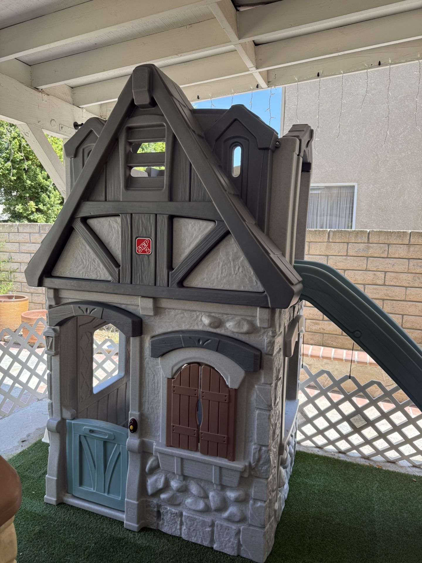 2 Story Playhouse with Long Slide