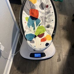 4moms MamaRoo Baby Swing 
