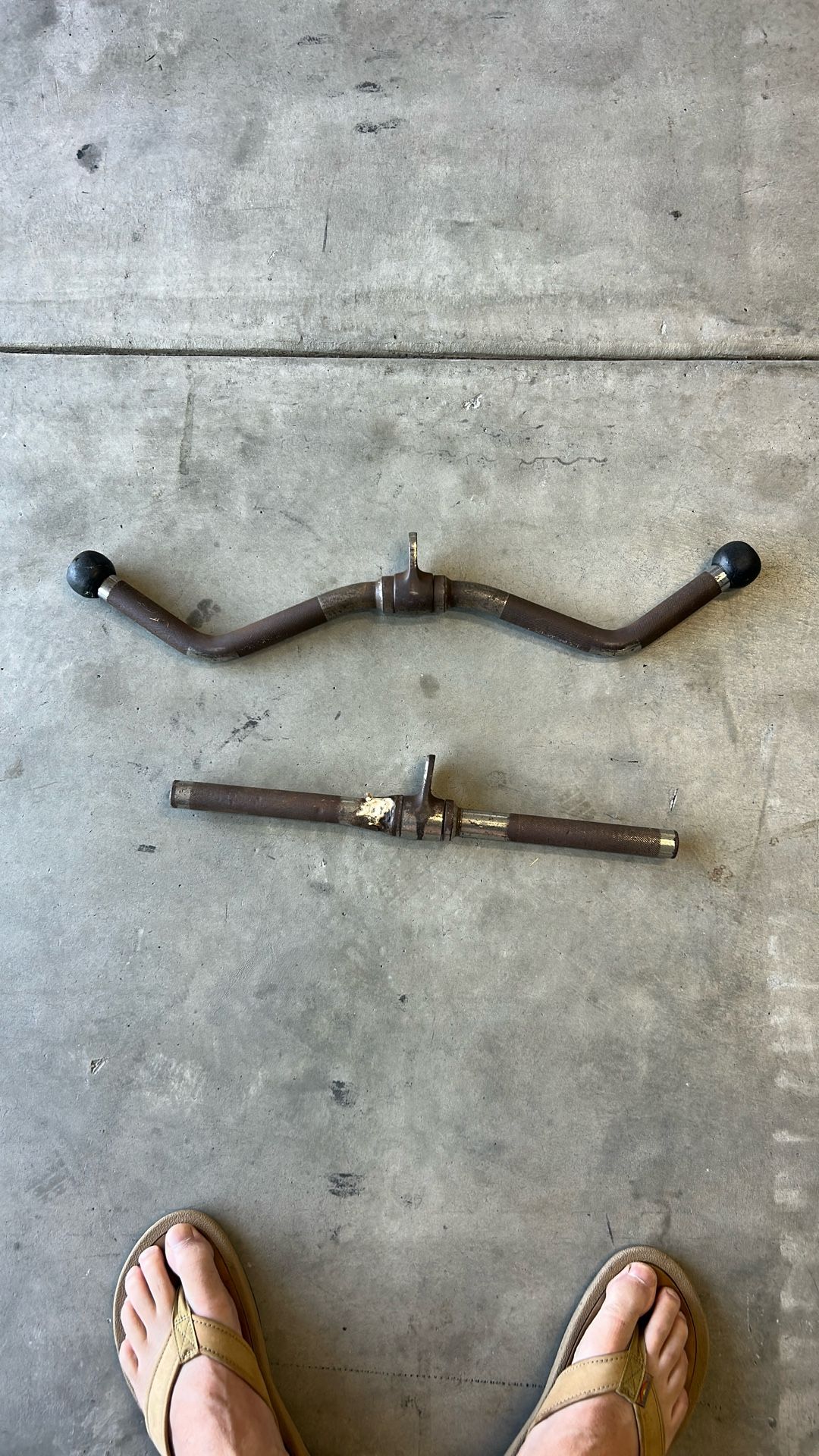 Tricep pushdown/extension bars
