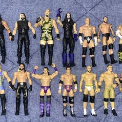 WWE ACTION FIGURE LOT