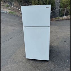 Household Refrigerator Fridge Freezer Great For Garage