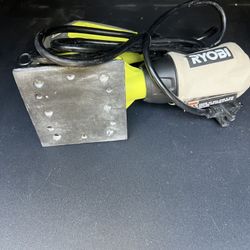 Ryobi 1/4 Sander 