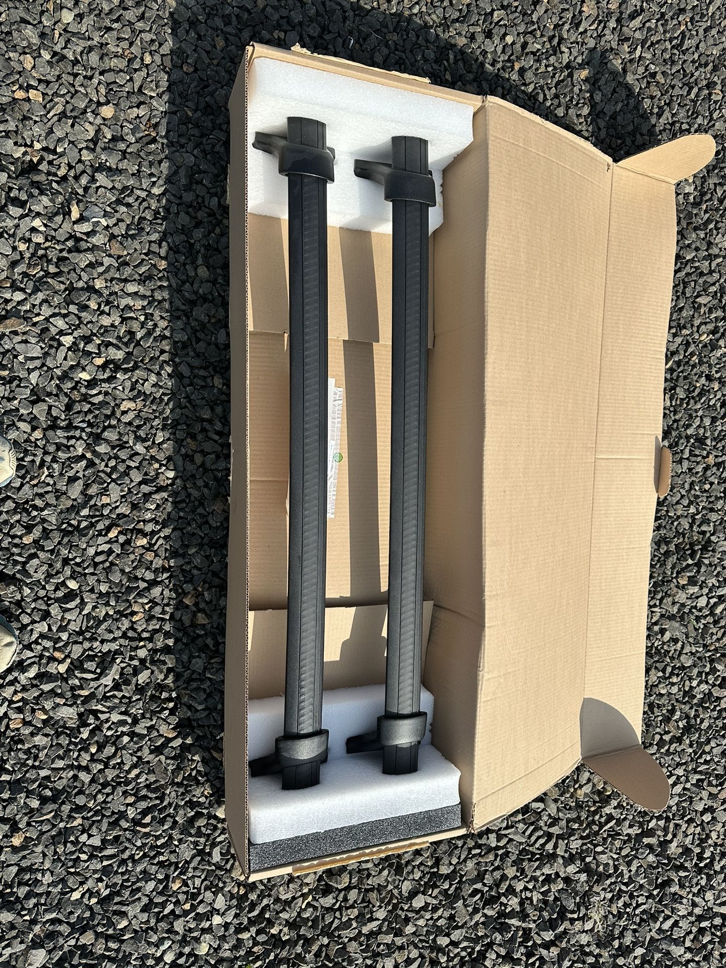 Traverse Roof Rack Rails