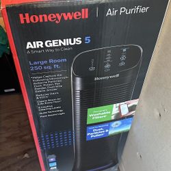 HoneyWell Air Genius 5 Air Purifier