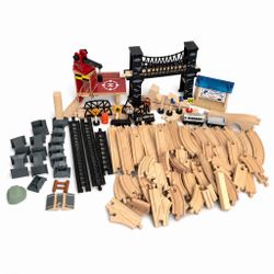 Vtg huge LOT Thomas & Friends Brio Wooden Train Tracks & Accessories
