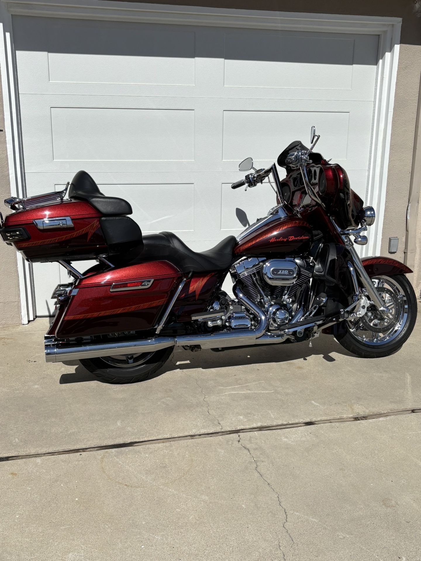 2014 Harley Davidson Electra Glide Ultra Limited CVO