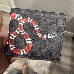 Black designer men’s wallet