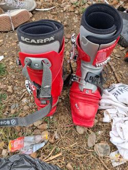 Scarpa Ski Boots Red and Gray