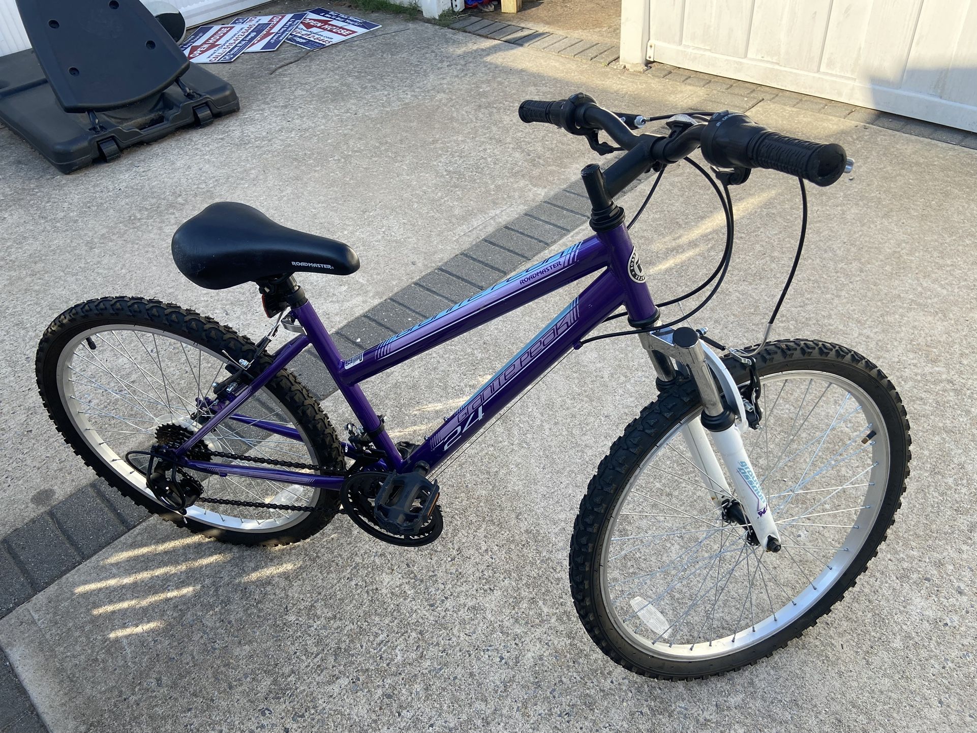 24” Roadmaster Granite Peak Bike EXCELLENT CONDITION!!!