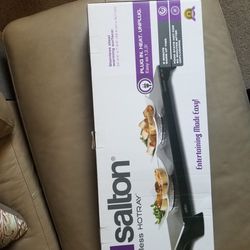 Only $40.00 obo...in Box New Top Brand Salton Warming Tray