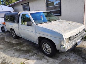1991 Nissan pick up