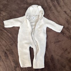 Gap baby Sherpa winter bear onsie size 0-3