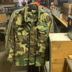 Vintage 90’s Military Parka Hooded  Jacket X-small