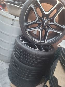 Wheel 19 5 Lugs 5x114.3 hyundai