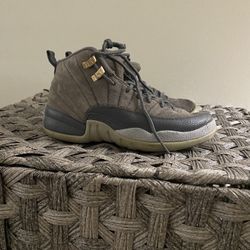 Jordan 12 Dark Grey Sz 5.5