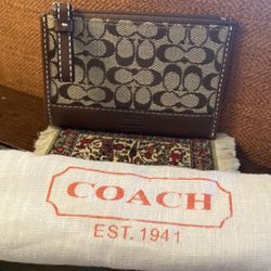 Coach medium C’s Skinny iD Coin Purse With Key Fob
