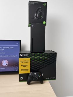 Xbox Series X w/ Box, Controller & Razer Headset.