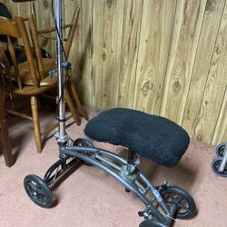 Knee Scooter 