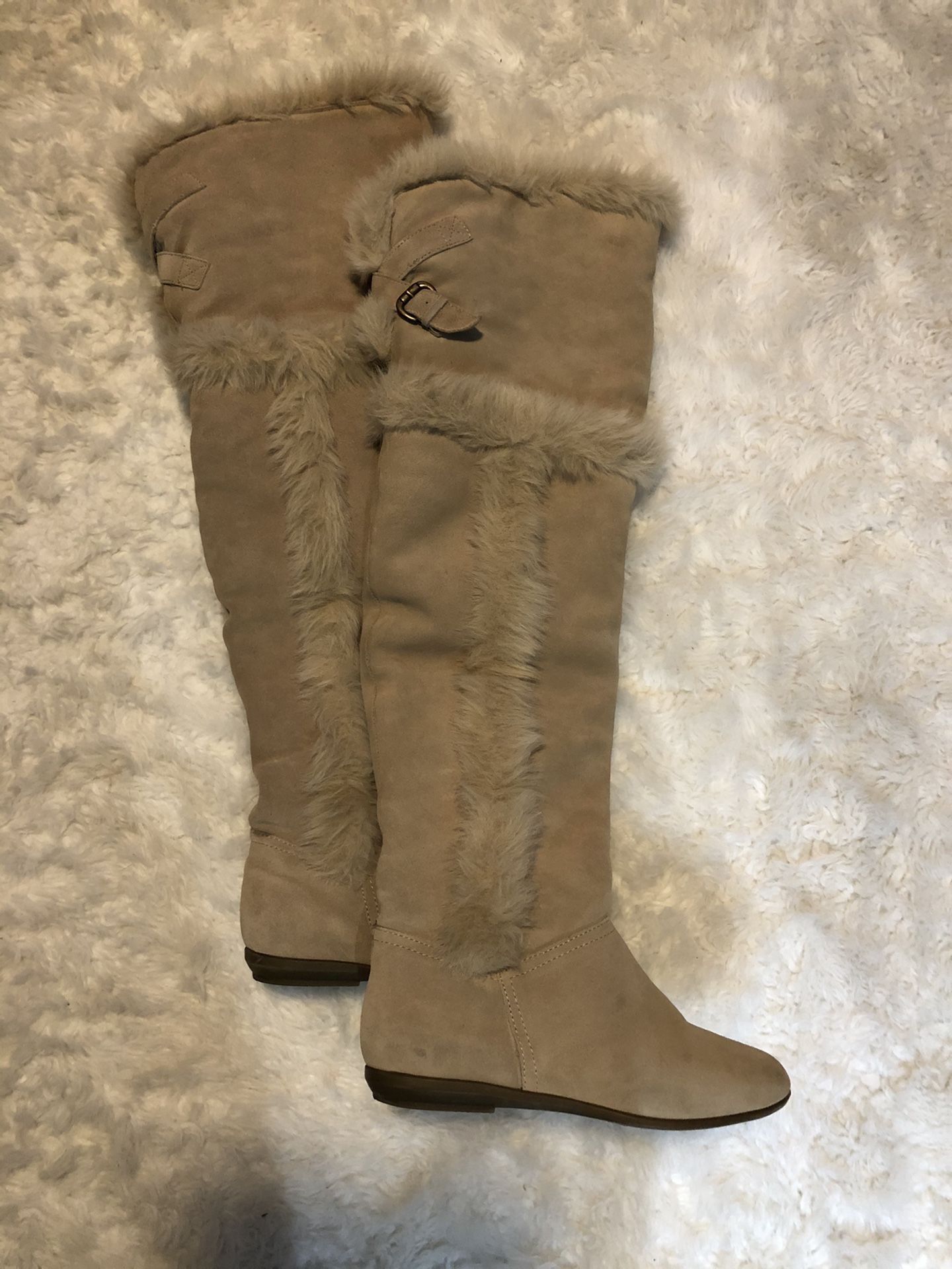 Aldo Faux Fur Women’s Boots Size 5