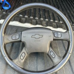 chevy Tahoe airbags and steering wheel 03-06