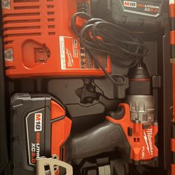 NEW Milwaukee M18 FUEL Hammer Drill Kit 🔥 2x 5.0 Batteries